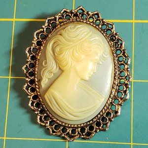Light Blue Cameo with Filigree Trim